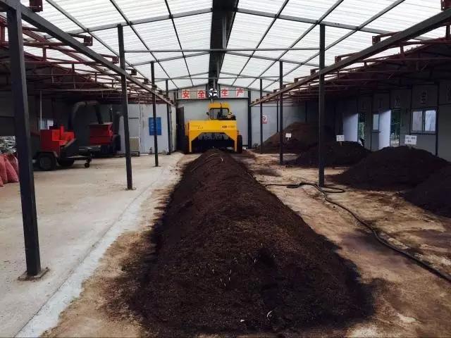 有機肥生產(chǎn)中，糞便的處理方法有哪些(圖1)