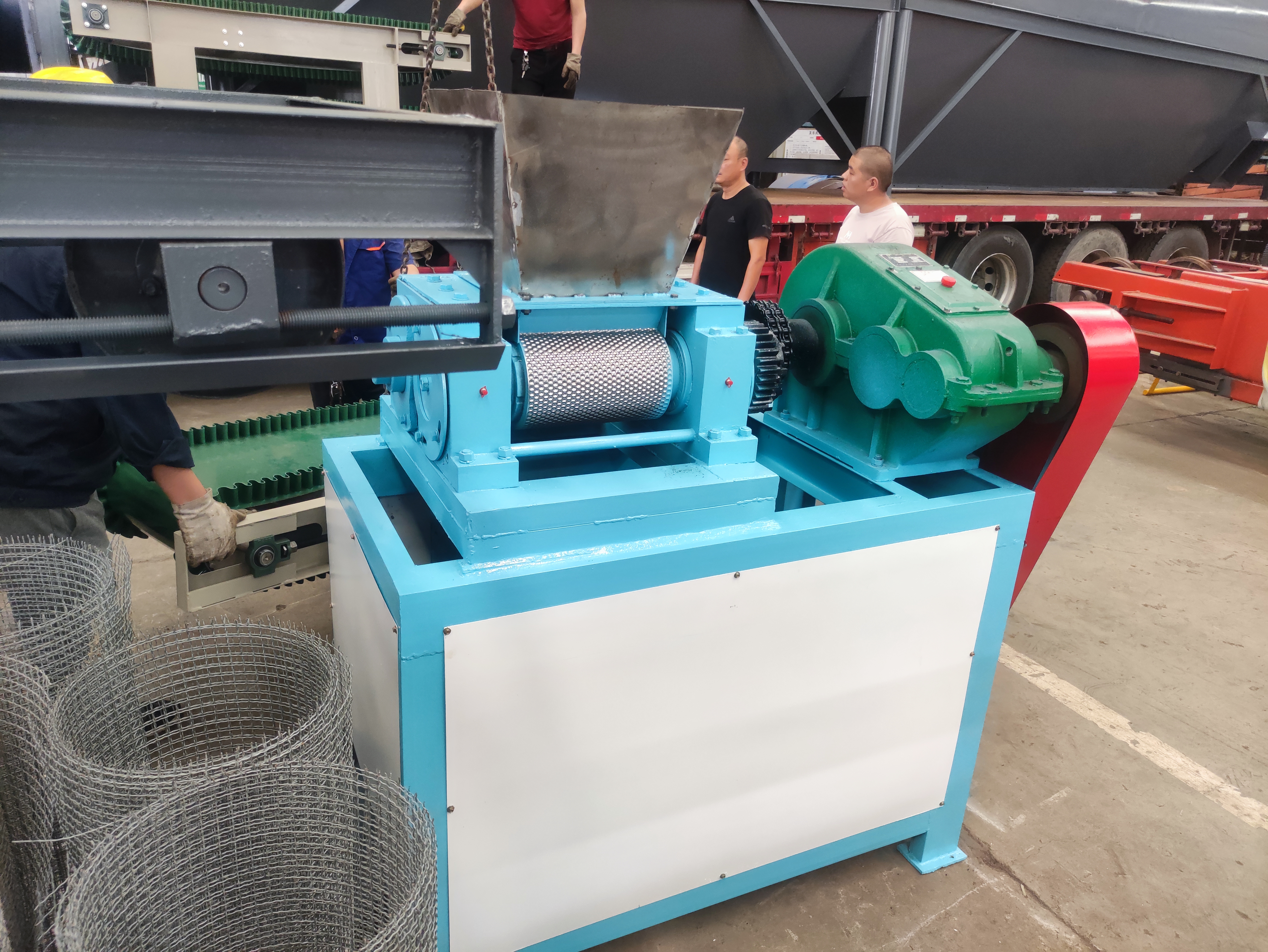 擠壓造粒機的優(yōu)勢在哪里？(圖1)